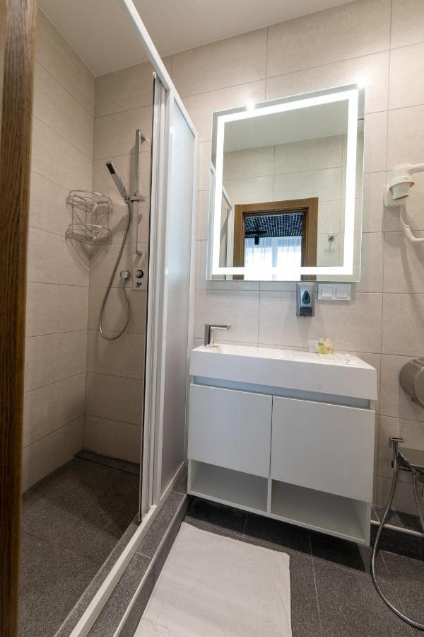 Misto Capsule Hotel كييف المظهر الخارجي الصورة