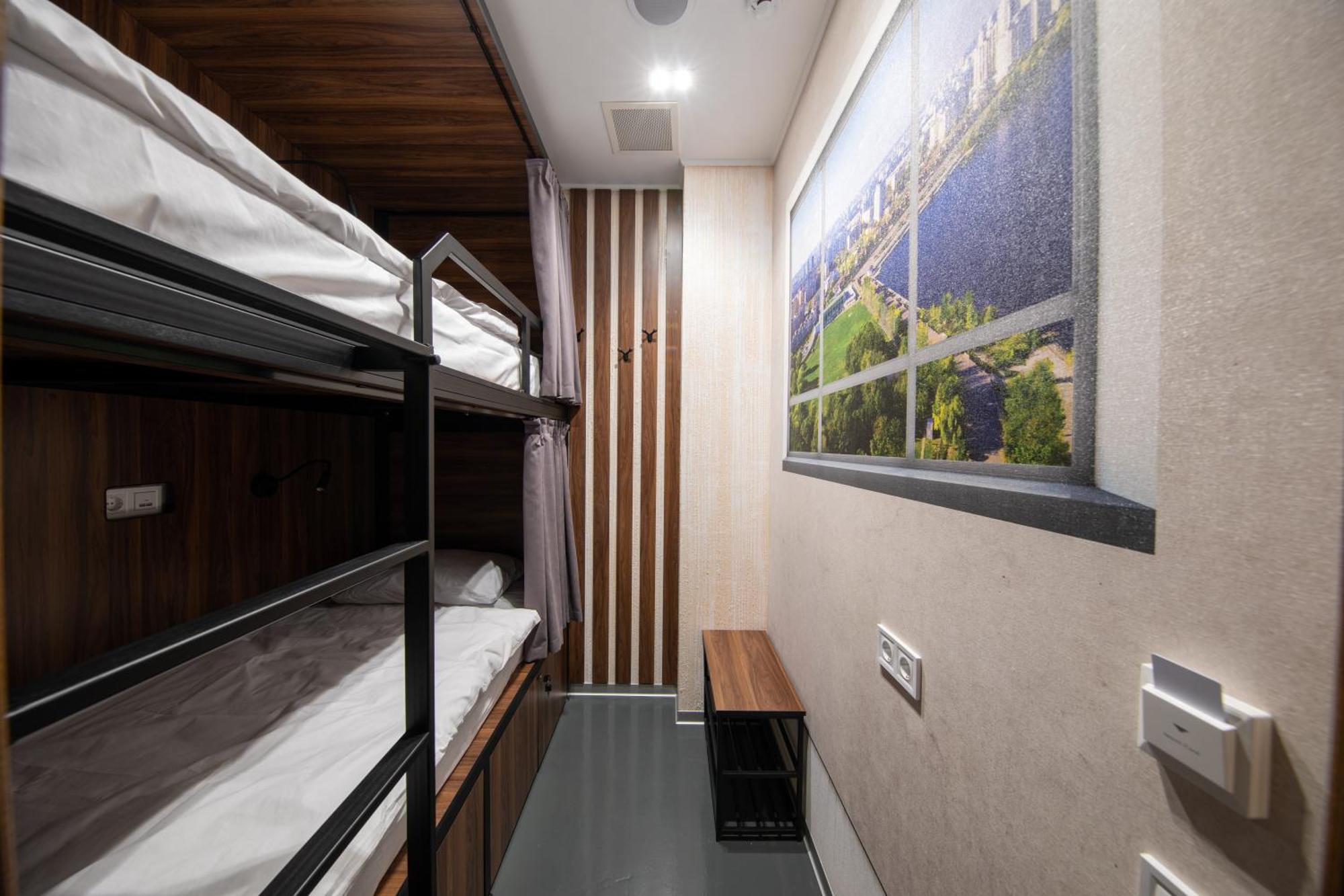 Misto Capsule Hotel كييف المظهر الخارجي الصورة