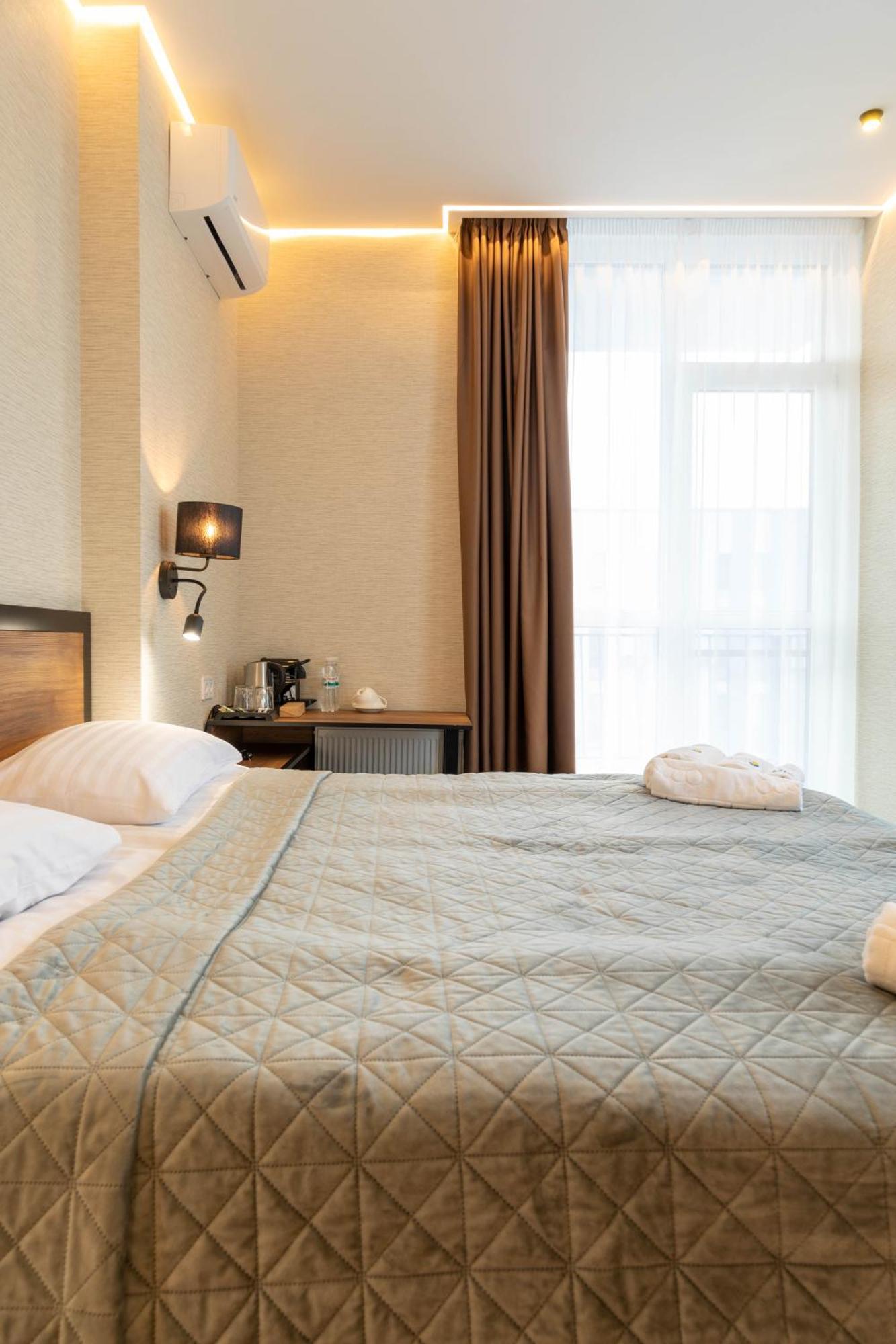 Misto Capsule Hotel كييف المظهر الخارجي الصورة